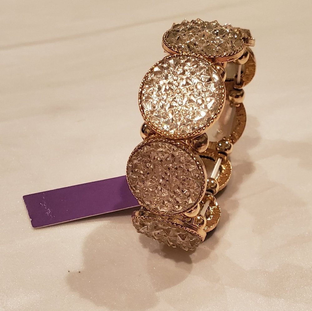 Fashion jewelry bracelet